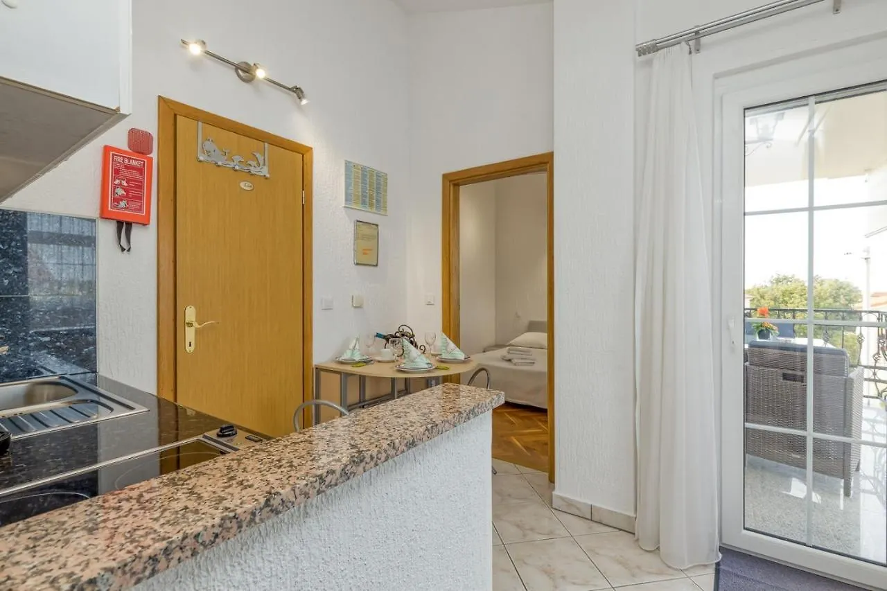 Apartments Covic Antonci  3*, Antonci (Porec) Κροατία