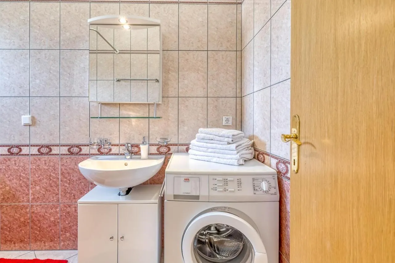 Apartments Covic Antonci  3*, Antonci (Porec) Κροατία